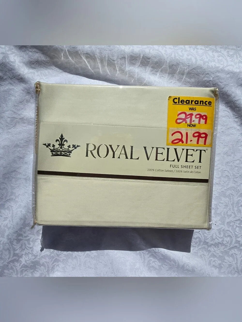 Royal Velvet Cream Full Sheet Set - Elegant Soft Bedding 4 Piece Set 250 TC